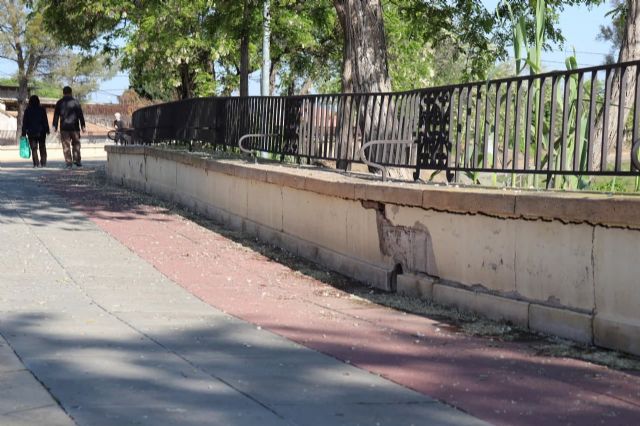 Huermur logra que Cultura obligue al Ayuntamiento a restaurar el Paseo del Malecón - 1, Foto 1