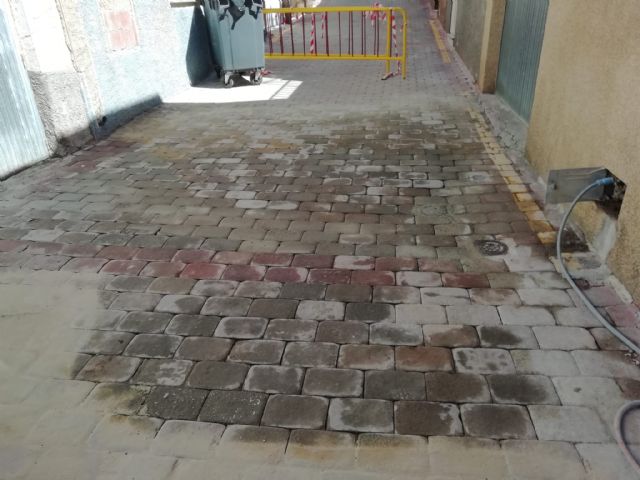 Finalizan las obras de adecuación de las aceras de la Calle Fútbol Viejo - 1, Foto 1