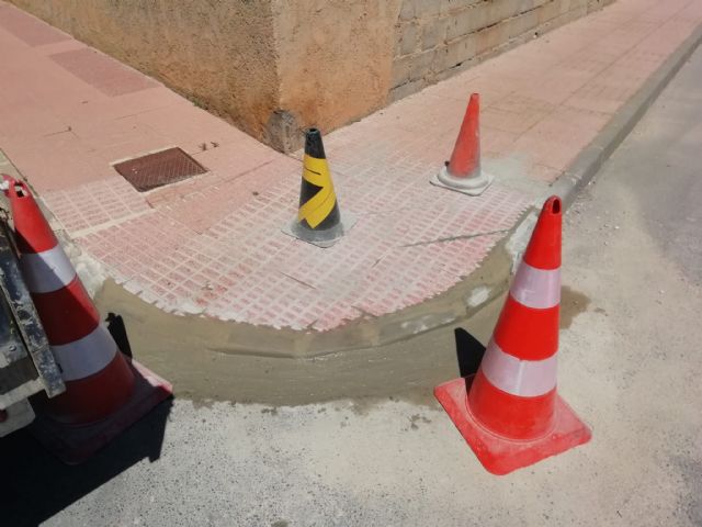Finalizan las obras de adecuación de las aceras de la Calle Fútbol Viejo - 3, Foto 3