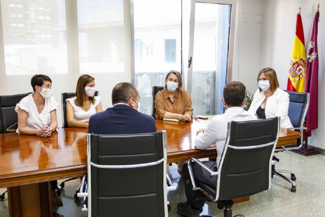Isabel Franco recibe al Patronato de la Ambulancia del Deseo - 1, Foto 1
