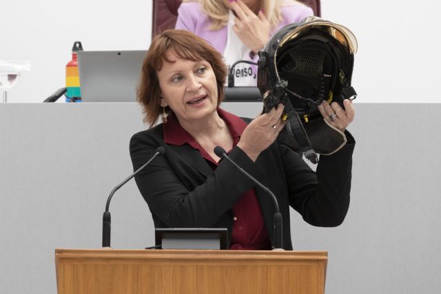 Podemos exige la ampliación de la plantilla de bomberos y advierte a López Miras de que será el responsable último en caso de ocurrir una desgracia - 1, Foto 1