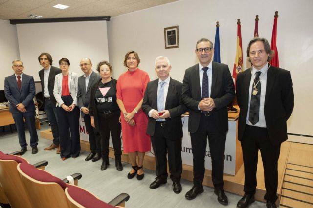 Pedro Hellín toma posesión como decano de la Facultad de Comunicación y Documentación de la UMU - 2, Foto 2