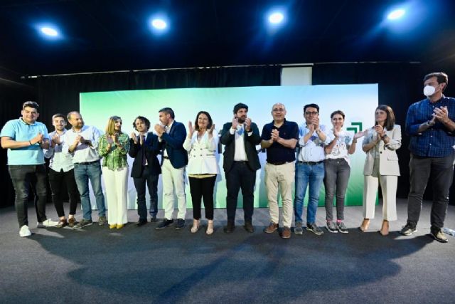 López Miras defiende la unión del Levante a través del PP para ser más fuertes y evitar que el Gobierno Sánchez maltrate a nuestros ciudadanos - 2, Foto 2