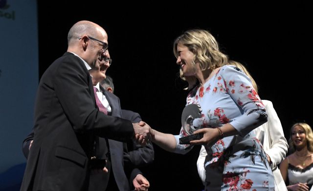 El Alcalde asiste a la I Gala Benéfica por la Esclerosis Múltiple - 3, Foto 3