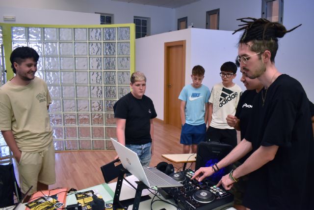 Los jóvenes torreños conocen el oficio de DJ con el proyecto Music Lab - 5, Foto 5