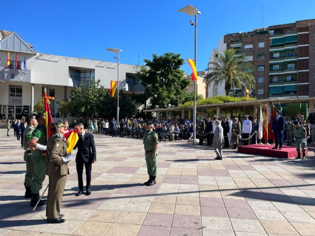 Molina de Segura celebra su primera jura de bandera para personal civil en un acto solemne en la Plaza de España - 2, Foto 2