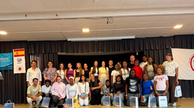 El IES Rey Carlos III de Águilas tiende puentes con el Océano Índico, dando la bienvenida a los alumnos de Mayotte - 5, Foto 5