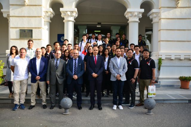 Singapur y China certifican la apertura a Asia de la UPCT - 2, Foto 2