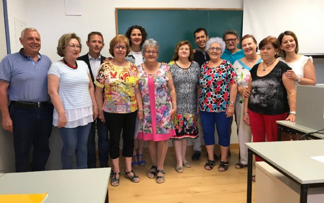 Iniciación a la Informática e Internet. Mayores descubren las Nuevas Tecnologías - 3, Foto 3