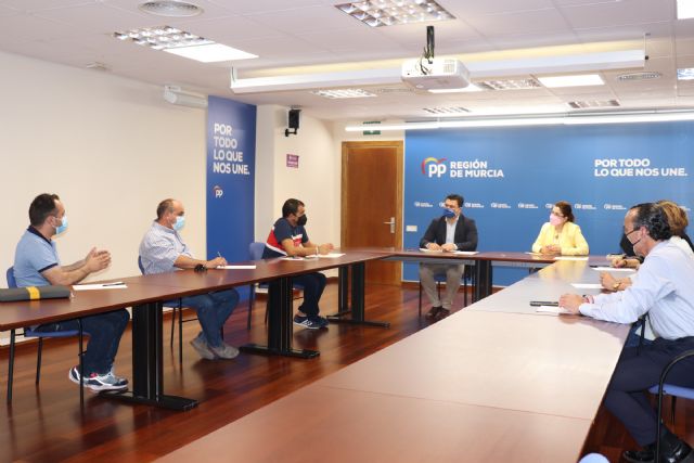 El PP solicita la protección de la actividad pirotécnica con su calificación como oficio artesano en vías de extinción - 1, Foto 1