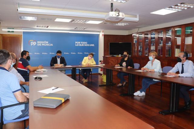 El PP solicita la protección de la actividad pirotécnica con su calificación como oficio artesano en vías de extinción - 2, Foto 2