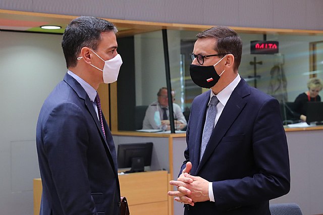 Sánchez apuesta por una UE que defienda los valores y principios de la Unión, centrados en la tolerancia y la no discriminación - 2, Foto 2