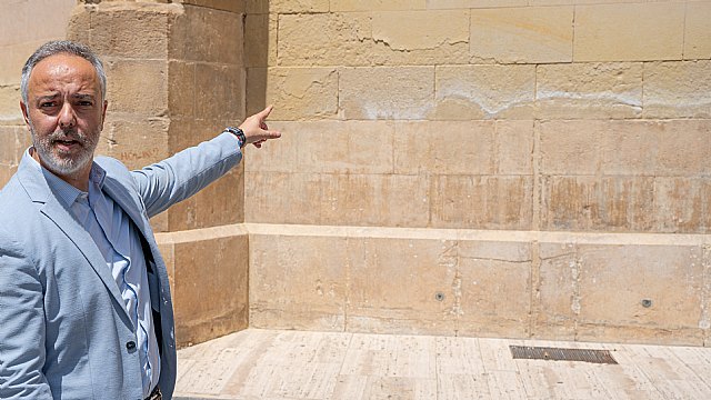 VOX: Aguas de Murcia informa de deficiencias en el alcantarillado en torno a la catedral - 1, Foto 1