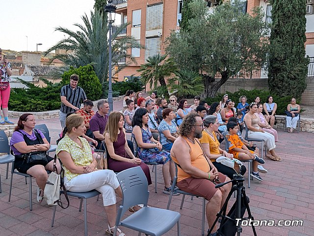 Soñando y viviendo: Luis Santiago presenta su legado poético tras 35 años de sueños y valentía, Foto 4