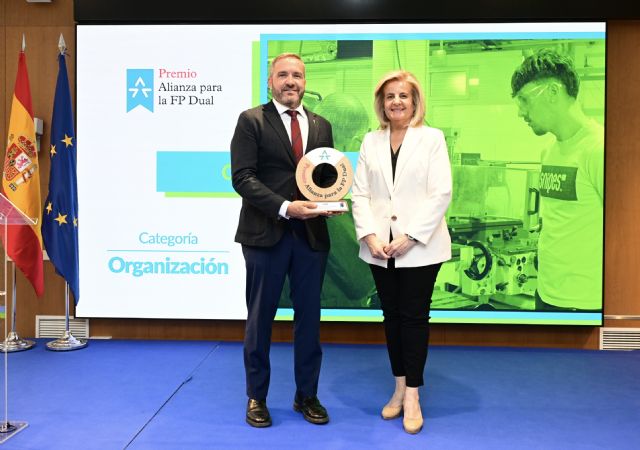 CROEM, ganadora del Premio Alianza para la FP Dual - 1, Foto 1