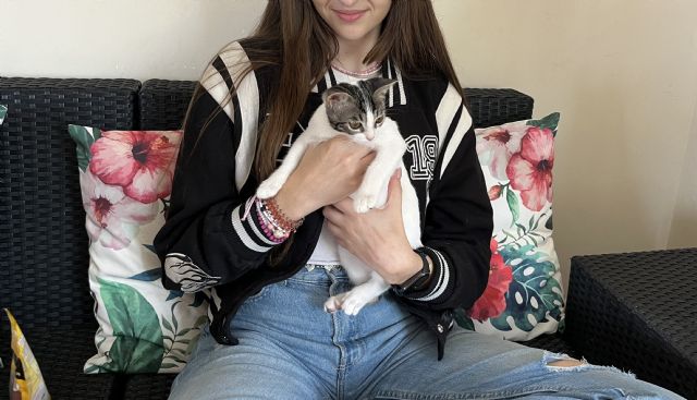 Ita Coín apuesta por la terapia con gatos rescatados para apoyar la salud mental de los y las adolescentes - 2, Foto 2