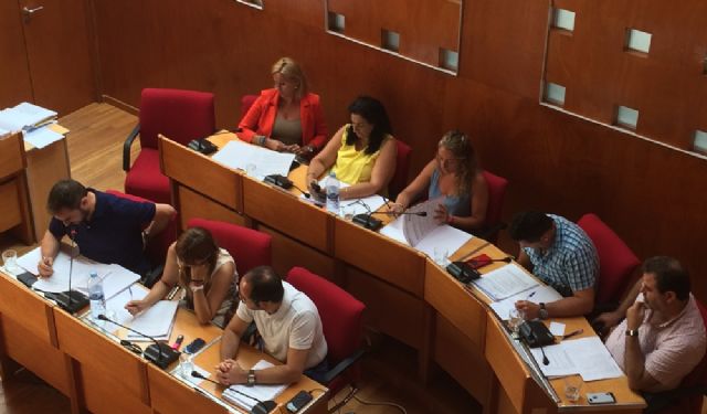 El PP rechaza la mayoría de las iniciativas del PSOE con las que pretendían la recuperación de la feria de día - 1, Foto 1