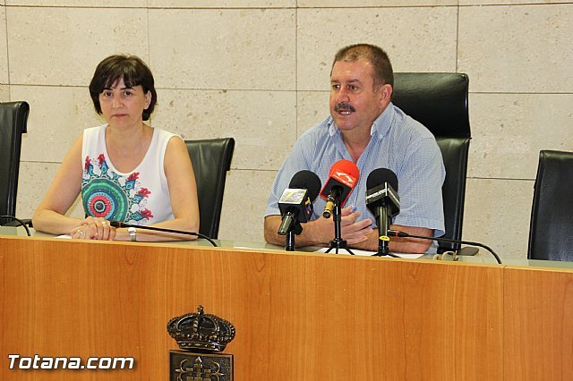 Rueda de prensa PSOE Totana. Plan de Ajuste, Foto 1