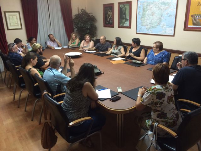 Primera reunión entre Ayuntamiento y asociaciones para la creación de zonas pipicán - 2, Foto 2