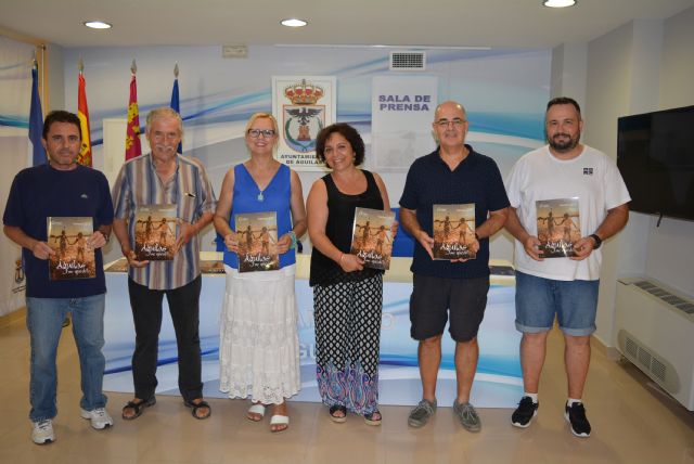 La Concejalía destaca el buen ritmo de ventas del libro de festejos cuya recaudación se destina a Alzheimer Águilas - 1, Foto 1