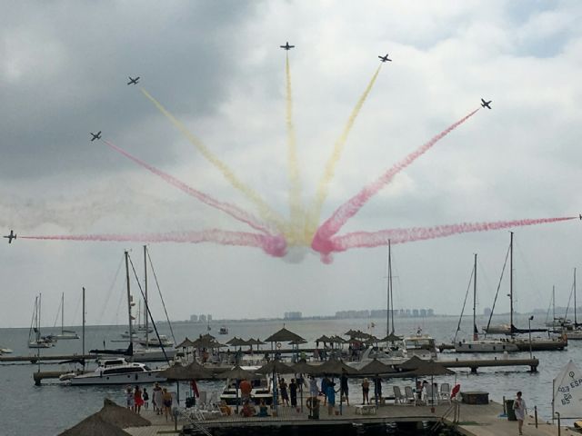 La Patrulla Águila y el VII Día del Caldero protagonizan el día del Patrón, que esta tarde recorrerá las calles de Santiago de la Ribera en procesión - 2, Foto 2
