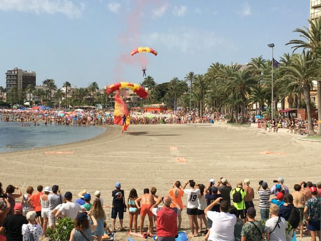 Exhibición aérea, día Caldero y homenaje Gregorio El de La Lonja - 1, Foto 1