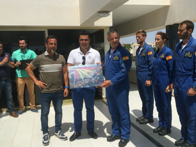 Exhibición aérea, día Caldero y homenaje Gregorio El de La Lonja - 5, Foto 5