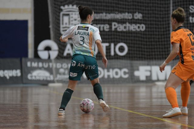 Laura Fernández pasa a la plantilla del primer equipo del STV - 2, Foto 2