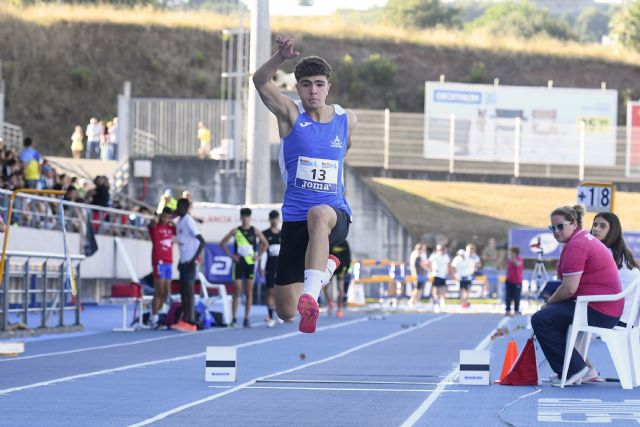 Andrs Belch cierra la temporada con buenos resultados en el 