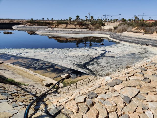 Denuncian que estn llenando el lago de Condado de Alhama con agua potable, Foto 8