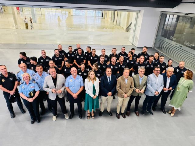 Ocho agentes se incorporan a la plantilla de la Policía Local de Lorca - 1, Foto 1