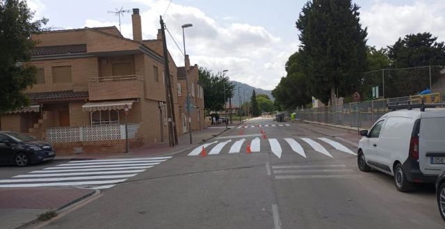 El Plan Especial de Repintado de la Señalización de Entornos Escolares del Ayuntamiento de Murcia llegará a más de treinta pedanías este verano - 3, Foto 3