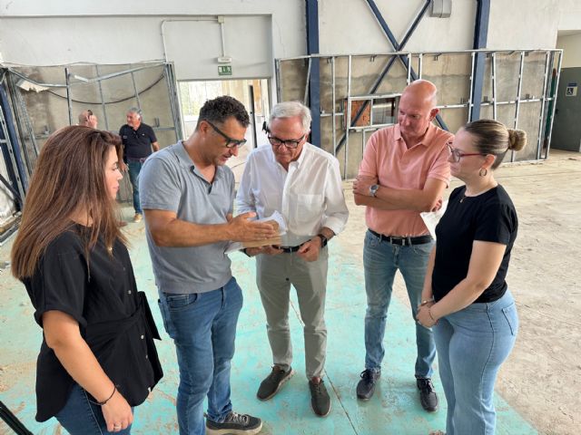 El Ayuntamiento ejecuta la mejora del pabellón de El Jimenado - 2, Foto 2