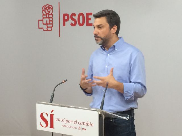 López: El PP siempre trata de resolver los problemas de la Región protegiendo intereses individuales y desprotegiendo el medio ambiente - 2, Foto 2