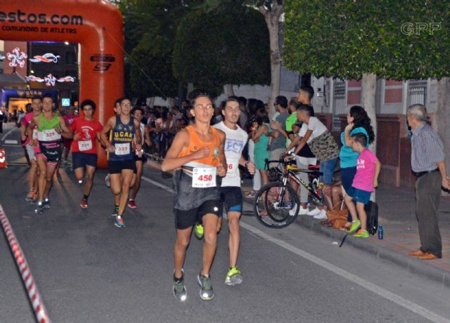 La XXII Carrera Nocturna firma un récord de participación en una jornada festera donde triunfaron los pequeños cocineros - 1, Foto 1