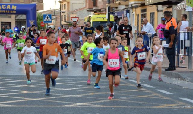 La XXII Carrera Nocturna firma un récord de participación en una jornada festera donde triunfaron los pequeños cocineros - 2, Foto 2