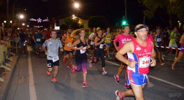 La XXII Carrera Nocturna firma un récord de participación en una jornada festera donde triunfaron los pequeños cocineros - 3, Foto 3