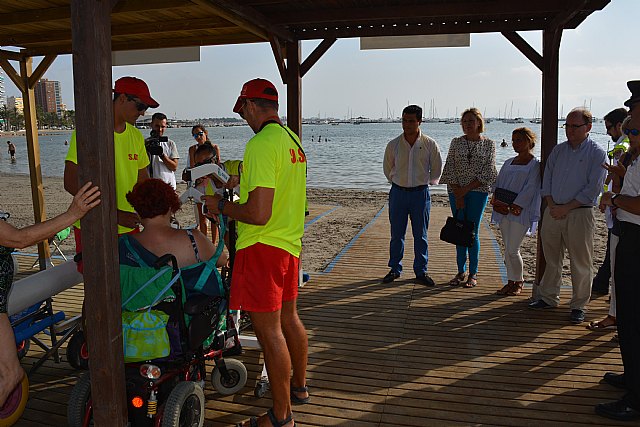 Los socorristas del Plan Copla realizan más de 3.000 intervenciones para facilitar el baño de personas con problemas de movilidad - 1, Foto 1