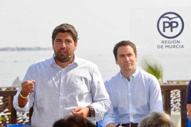 López Miras: Votar al PP será votar a la Región de Murcia porque ningún otro partido defiende mejor los intereses de los murcianos - 3, Foto 3