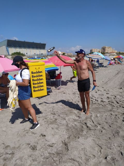 La campaña Piensa con los pulmones llega a playas y mercados de San Javier - 1, Foto 1