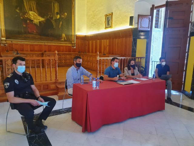 El Ayuntamiento de Caravaca impulsa medidas en coordinación con la Consejería de Educación y los propios centros para facilitar el desarrollo del curso académico - 2, Foto 2