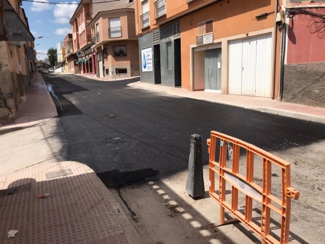 The renovation works of the drinking water and sewerage networks on Teniente Prez Redondo Street are ending this week, Foto 4