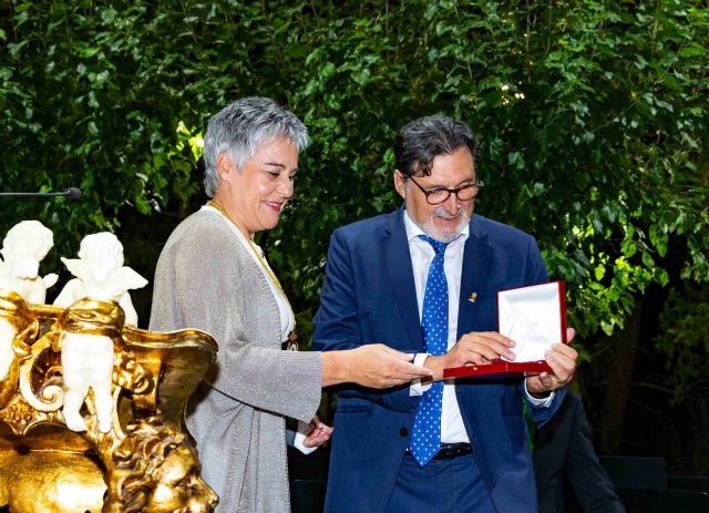 El Ayuntamiento de Calasparra entrega la Medalla de Honor de Calasparra al equipo médico de la Plaza de Toros - 3, Foto 3