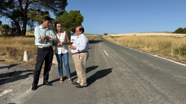 La Comunidad inicia las obras para mejorar el firme de la carretera RM-A12 entre Jumilla y el límite con Albacete - 2, Foto 2