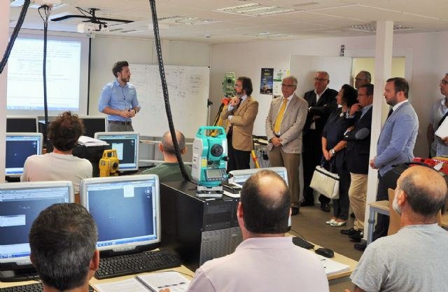 La Comunidad destaca la excelente evolución del empleo regional en el sector de la construcción, que ocupa a 33.000 trabajadores - 2, Foto 2