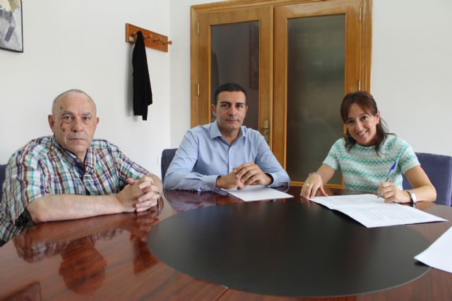 El Ayuntamiento firma dos convenios de colaboración con Fundación Cajamurcia - 1, Foto 1