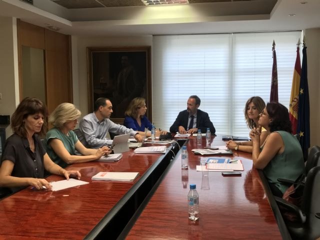 El Gobierno regional ya ha activado el 89 por ciento de medidas de la Estrategia de Empleo - 1, Foto 1