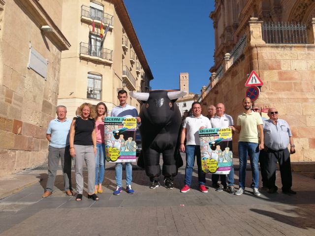 El Club Taurino organiza, para este próximo sábado, un encierro infantil con toros hinchables y muchas sorpresas para los más pequeños - 1, Foto 1