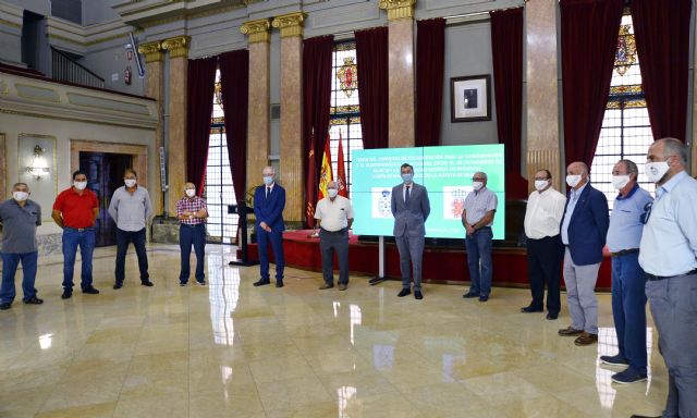 Ayuntamiento y Junta de Hacendados suscriben un convenio que garantiza la conservación de las acequias de la Huerta - 3, Foto 3