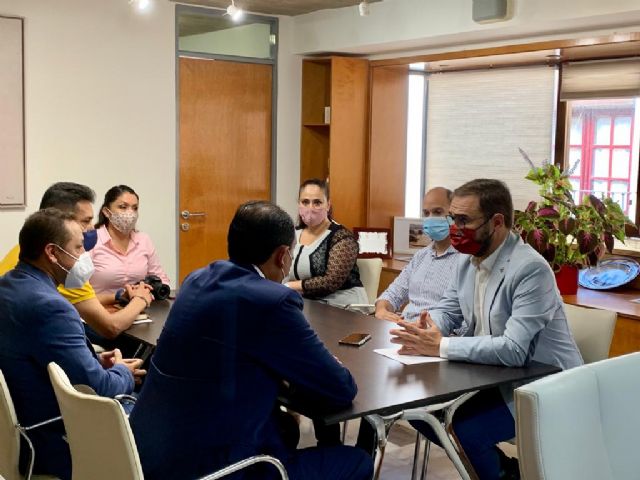 El Consulado de Ecuador en la Región insiste en que sus compatriotas deben tomar conciencia de la situación sanitaria y de las medidas contra el coronavirus - 2, Foto 2